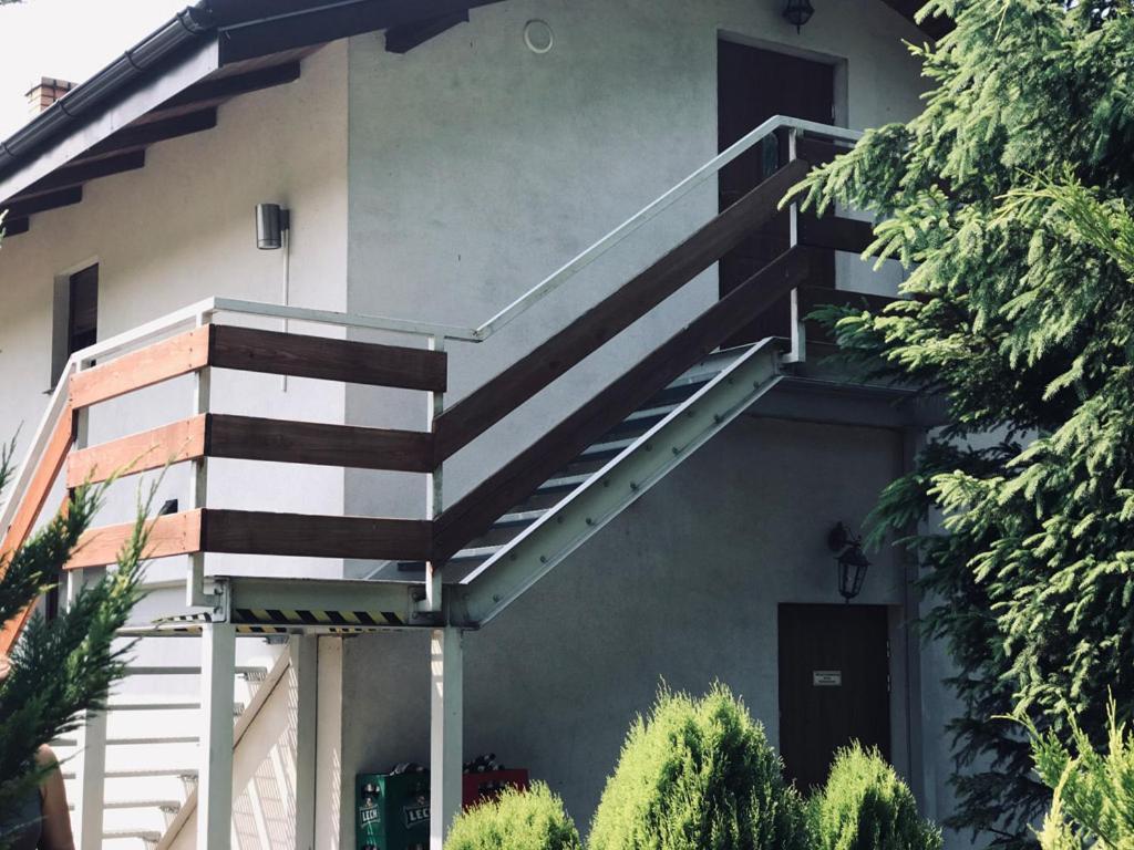 Villa Osrodek Wypoczynkowy Ada Niesulice Exterior foto